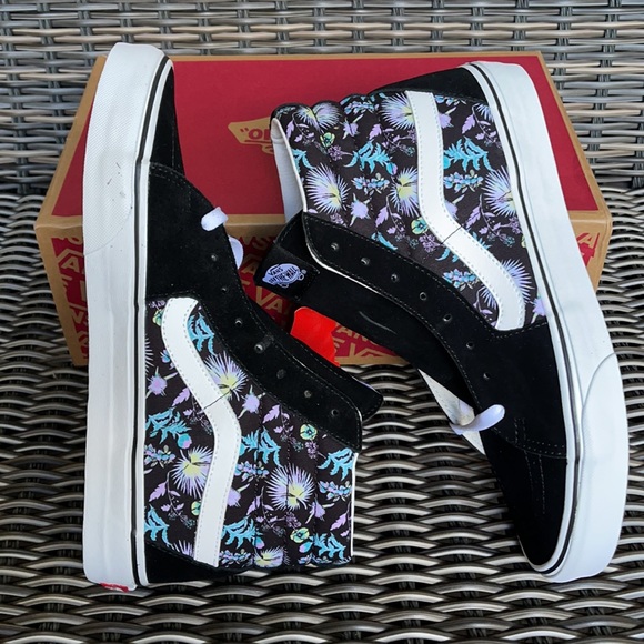 Vans Sk8-Hi Paradise Floral Black/True White MENS - Picture 12 of 16